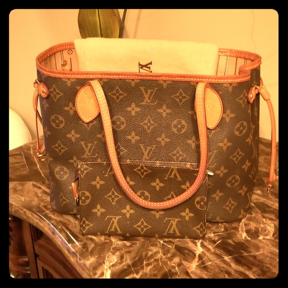 Authentic Louis Vuitton Neverfull PM Bag